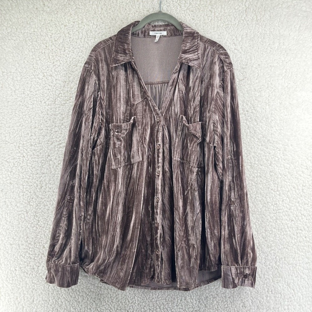 Maurices Crushed Velvet Button Up Shirt Womens XXL Mauve Brown Long Sleeve